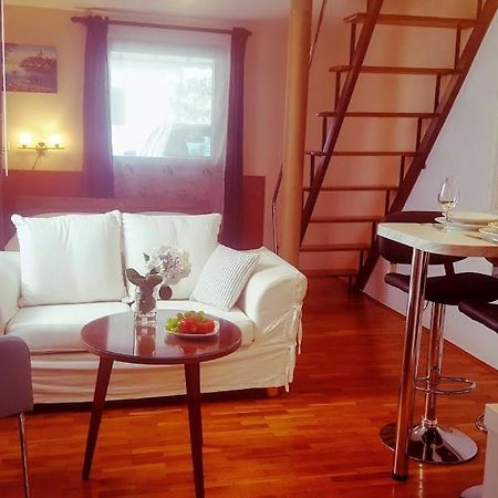 Studio Apartman Meli Διαμέρισμα Πόρετς Εξωτερικό φωτογραφία